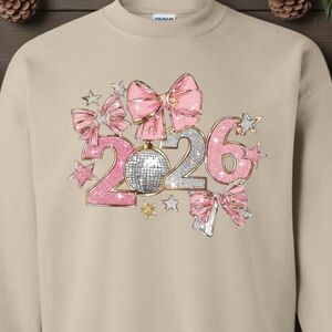 New Year’s 2026 Sweathirt Sparkle into the future! Class  2026 New Black